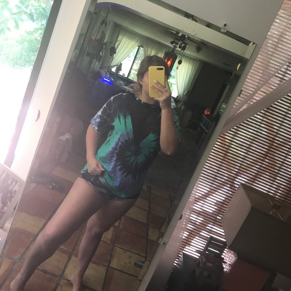 Tie dye open top